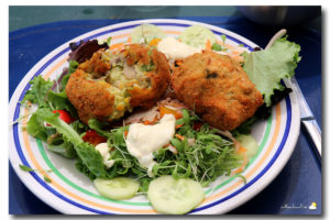 Croquettes de légumes, sauces au yaourt