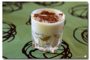 Tiramisu à la mangue et à la pêche