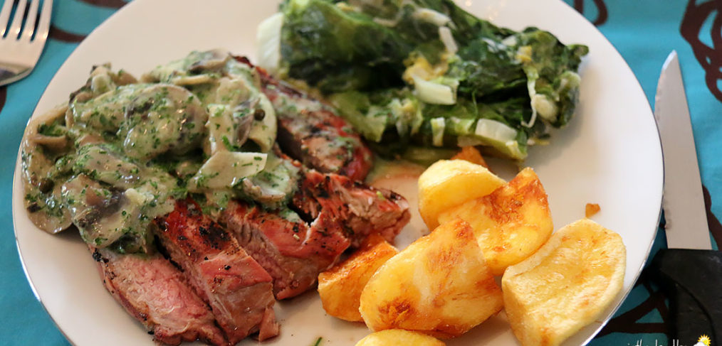 Contre-filet, sauce aux pleurotes, scaroles à la crèmes & PDT de Mamie Nicole ...