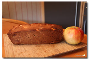 Cake aux pommes et à la cannelle