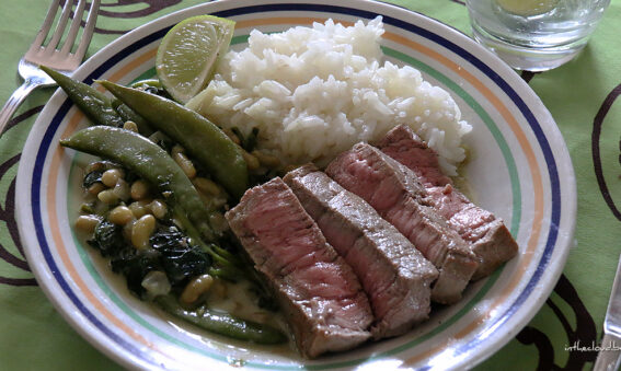 Tournedos et curry de légumes aux flageolets