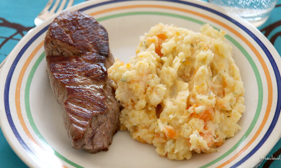 Steak, potée céleri-rave carottes