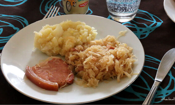 Kassler, choucroute & purée de navets