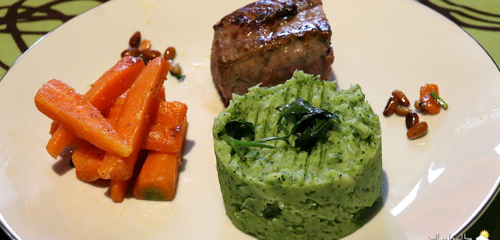 Tournedos, purée au brocoli et carottes