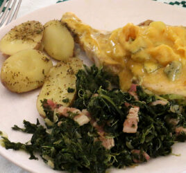 Côte de porc sauce blackwell, chou frisé aux lardons