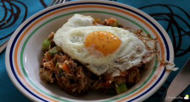 wok à l'orientale au soleil levant