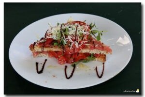 Carpaccio de boeuf à la tomate coeur de boeuf